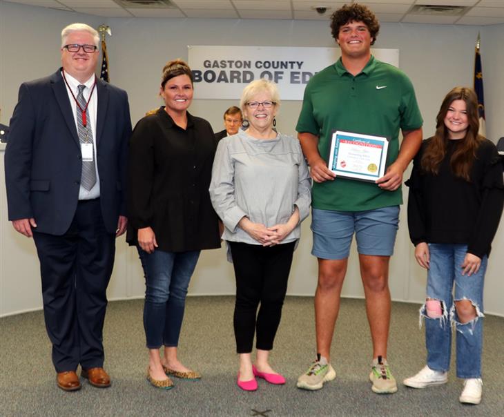 Board recognizes students for achievements